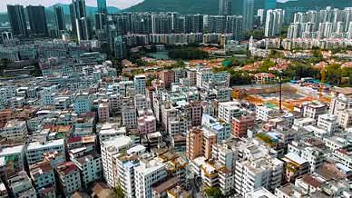 深圳城中村和高楼林立繁华对比视频的预览图